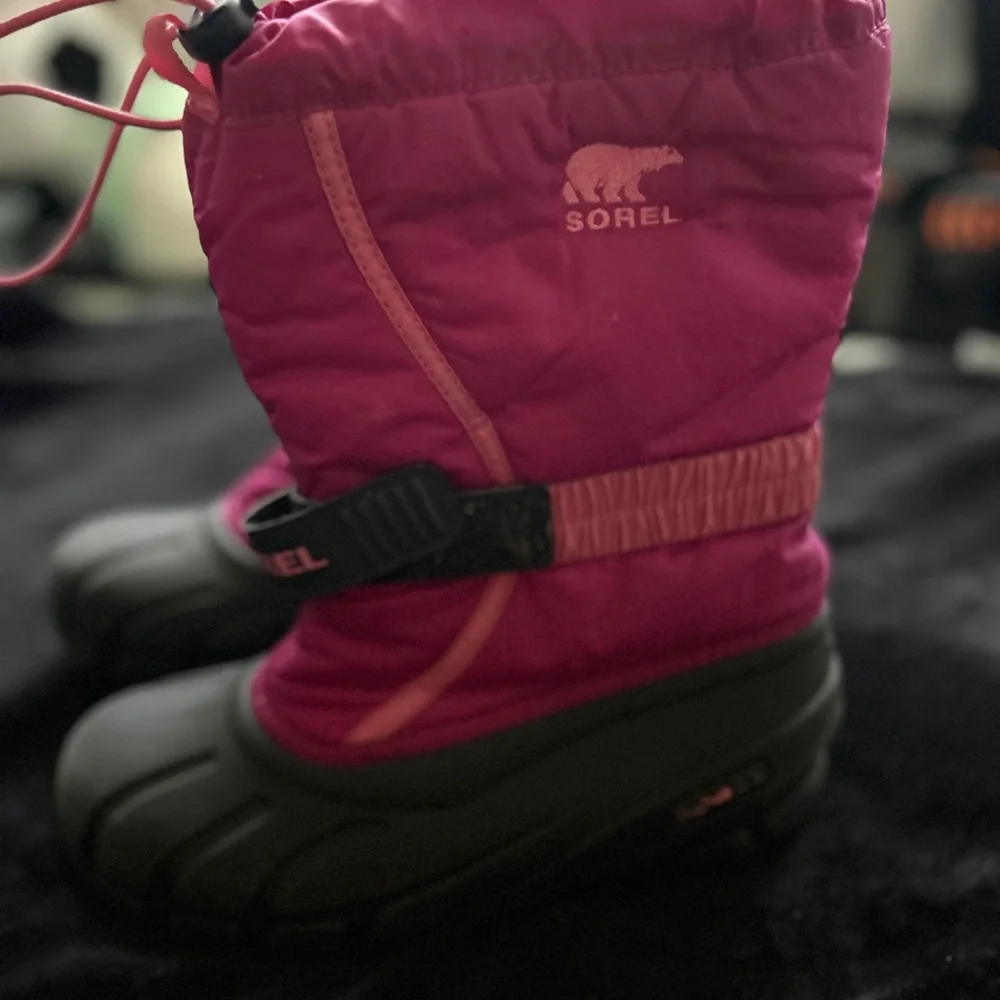 Sorel Fuchsia and White Winter Boots